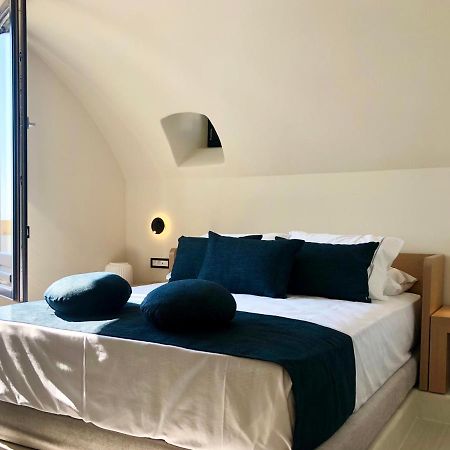 Candele Suites Тира Экстерьер фото