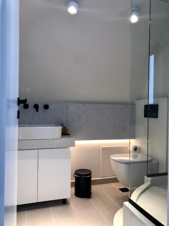 Candele Suites Тира Экстерьер фото